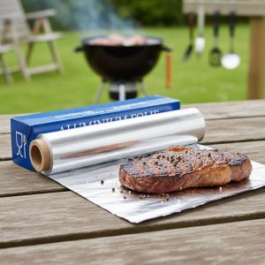 Aluminiumfolie in Cutbox – 300 mm x 150 m (14 micron)